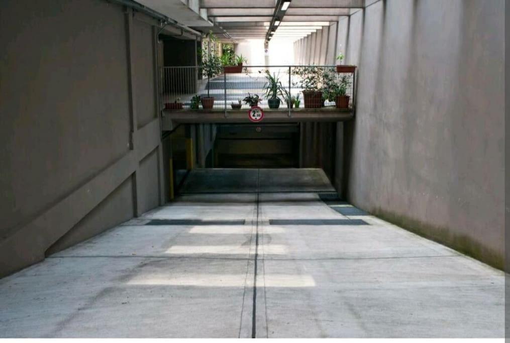Appartamenti Vela Milano Centro Con Garage Exterior photo