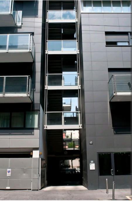 Appartamenti Vela Milano Centro Con Garage Exterior photo